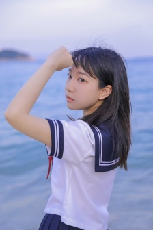 扒开校花嫩泬灌满白浆